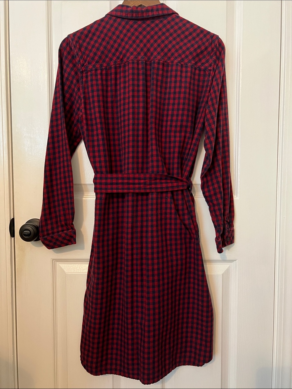 Eddie Bauer Women’s Fremont Flannel Wine Colored Shirt Dress in Sz. Medium - Picture 3 of 11